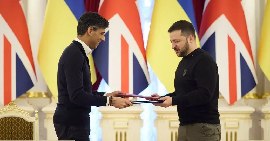 Фото: Офіс президента України Україна та Британія підписали угоду у сфері безпеки на порталі Gromada Group