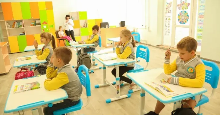 Фото з відкритих джерел На Харківщині з вересня відновлюють очне навчання: де школи запрацюють на порталі Gromada Group