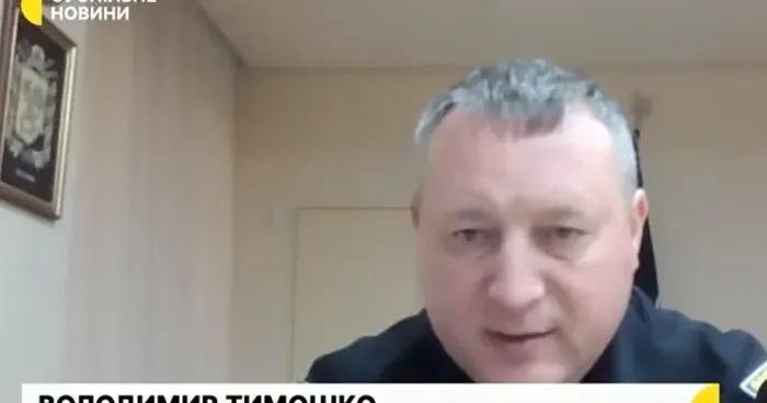 Скриншот з "Єдиних новин" Масову евакуацію людей з Липецької і Вовчанської громад проводить поліція — Володимир Тимошко (відео) на порталі Gromada Group