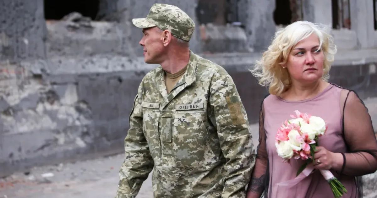 Фото з виставки робіт харківського фоторепортера Леоніда Логвиненка. Фото з виставки робіт харківського фоторепортера Леоніда Логвиненка.