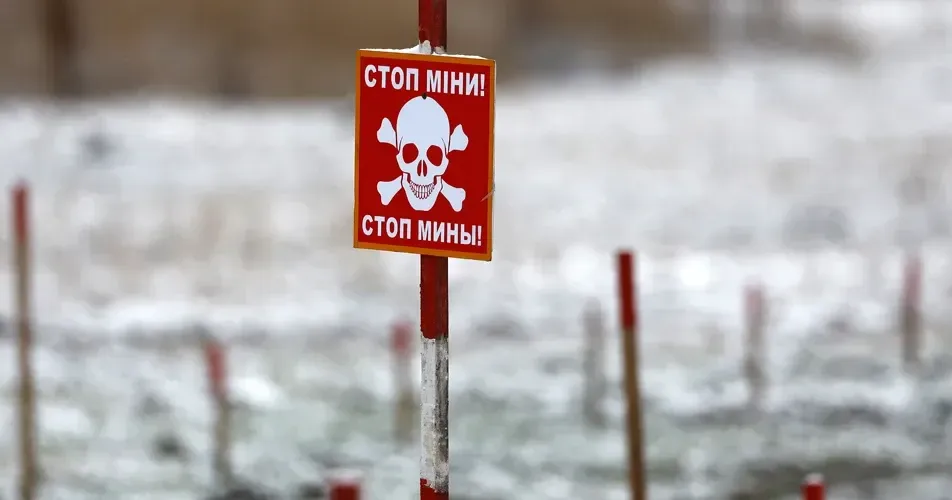 У селищі Золочів на Харківщині чоловік підірвався на вибуховому предметі. Ілюстративне фото У селищі Золочів на Харківщині чоловік підірвався на вибуховому предметі на порталі Gromada Group