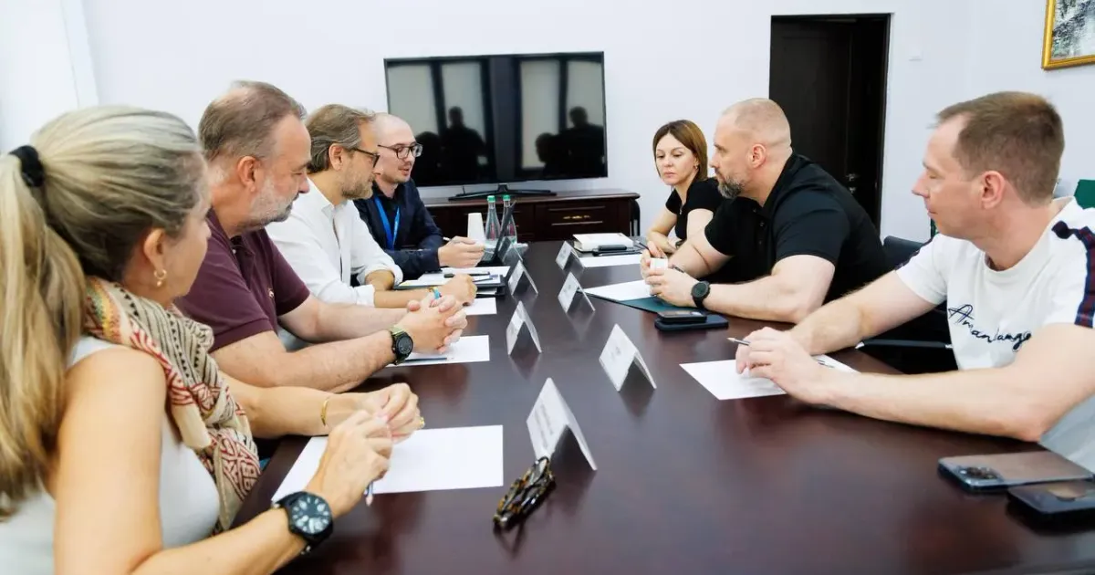 Джерело: Харківська ОВА Міжнародні партнери передадуть Харківщині генератори та ноутбуки на порталі Gromada Group