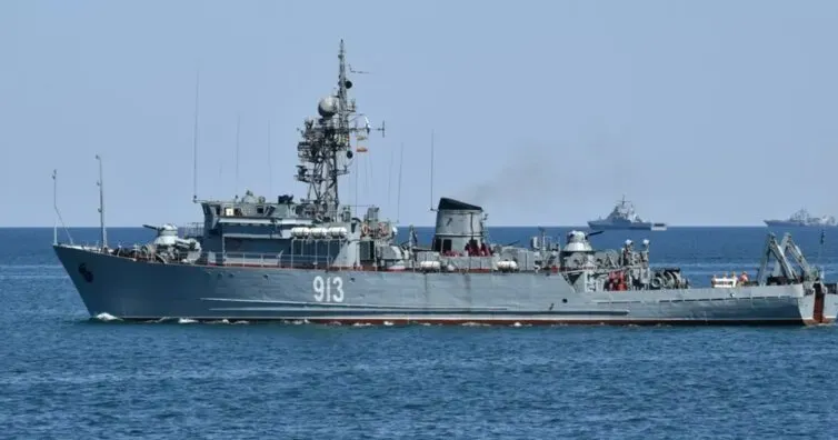 Головна світлина новини на сайті Gromada Group Сили оборони України сьогоді знищили російський морський тральщик "Ковровец" на порталі Gromada Group