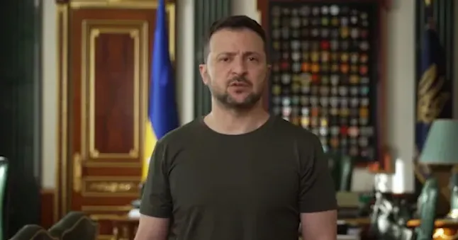 Володимир Зеленський. Фото - скріншот Володимир Зеленський подякував нацгвардійцям за оборону Харківського напрямку на порталі Gromada Group