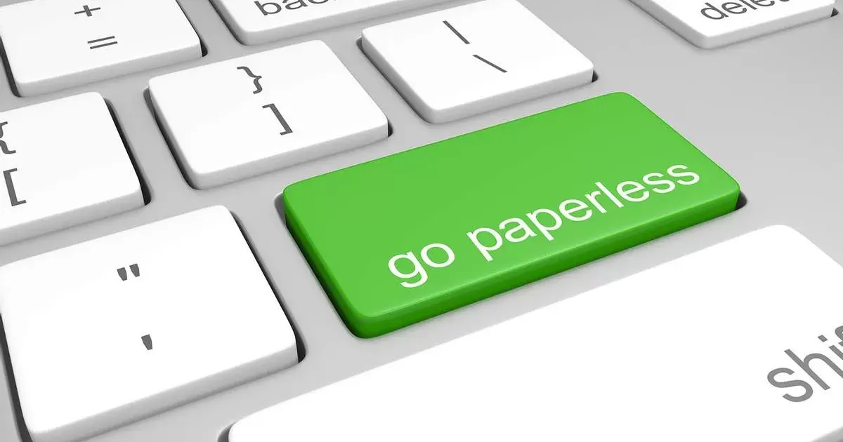 В Україні запроваджується режим paperless: як це змінить життя українців.