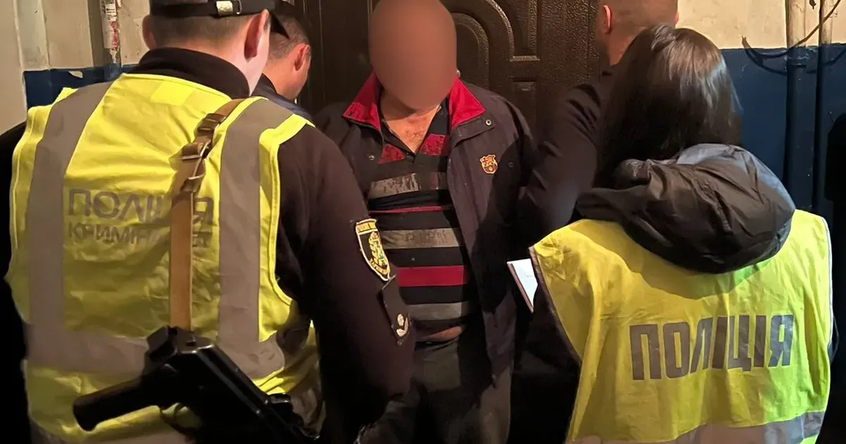 Застрелив дружину й доньку: поліція затримала підозрюваного у подвійному вбивстві у Харкові Застрелив дружину й доньку: поліція затримала підозрюваного у подвійному вбивстві у Харкові на порталі Gromada Group