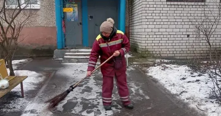Фото Харківська міська рада Комунальні служби прибирають сніг