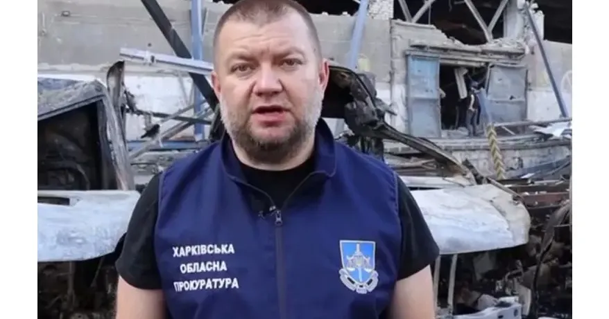 Олександр Фільчаков повідомив, що за попередніми даними ворожий удар був завданий ФАБ-500 з УМПК (універсальний модуль планування і корекці) Олександр Фільчаков повідомив, що за попередніми даними ворожий удар був завданий ФАБ-500 з УМПК.